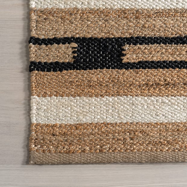 Supreme Inspired Rug – Tuft Luv by ALeigh