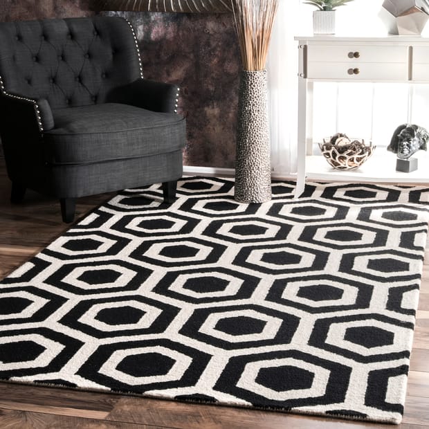 https://www.rug-images.com/products/osNew/roomImage/200MTHM04A.jpg?purpose=pdpDeskHeroZoom