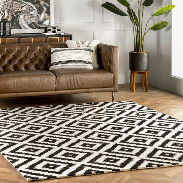 Dave Geometric Black & White Hand-Tufted 100% Wool Soft Area Rug Carpet