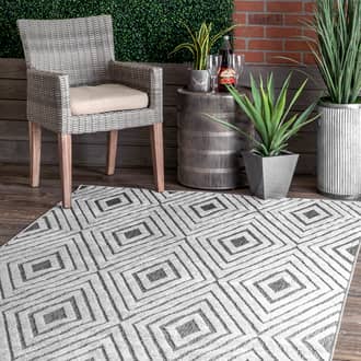 Gray Hyperion Raised Diamond Tiles Indoor/Outdoor rug