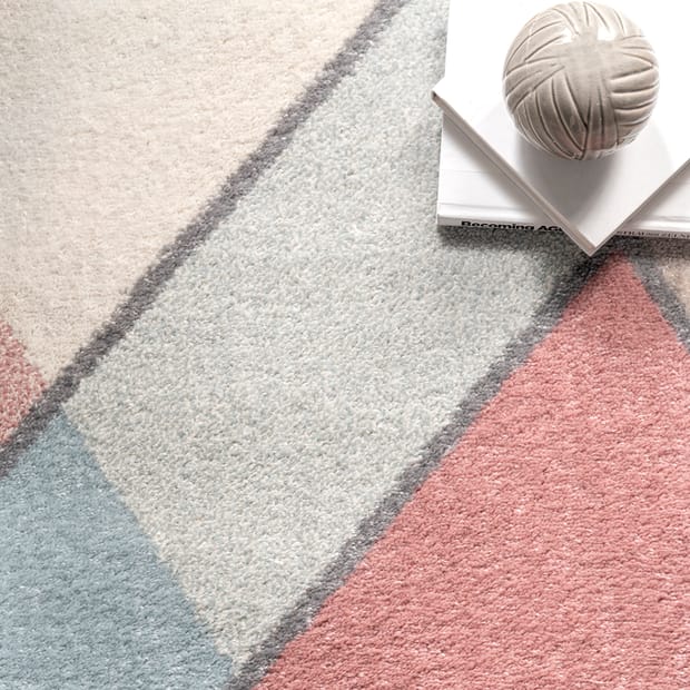 Kalliope Alexie Two-Tone Checkered Pink Rug