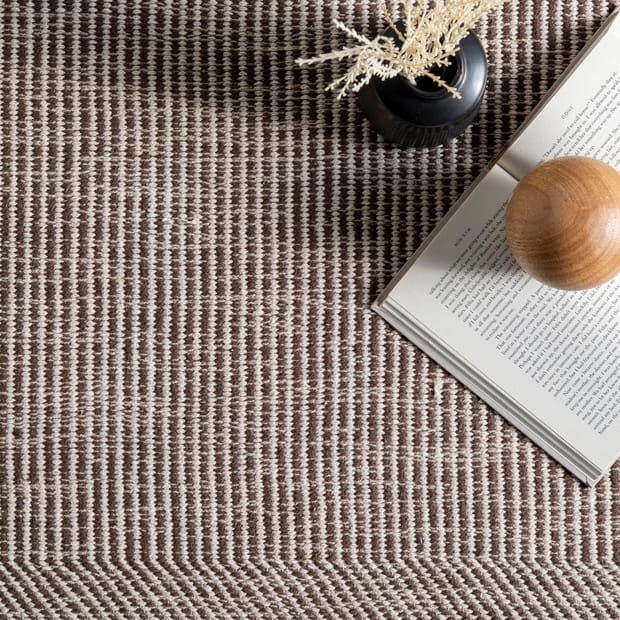 Erika Scandi Grey Striped Flatweave Wool Rug – Rug Envy